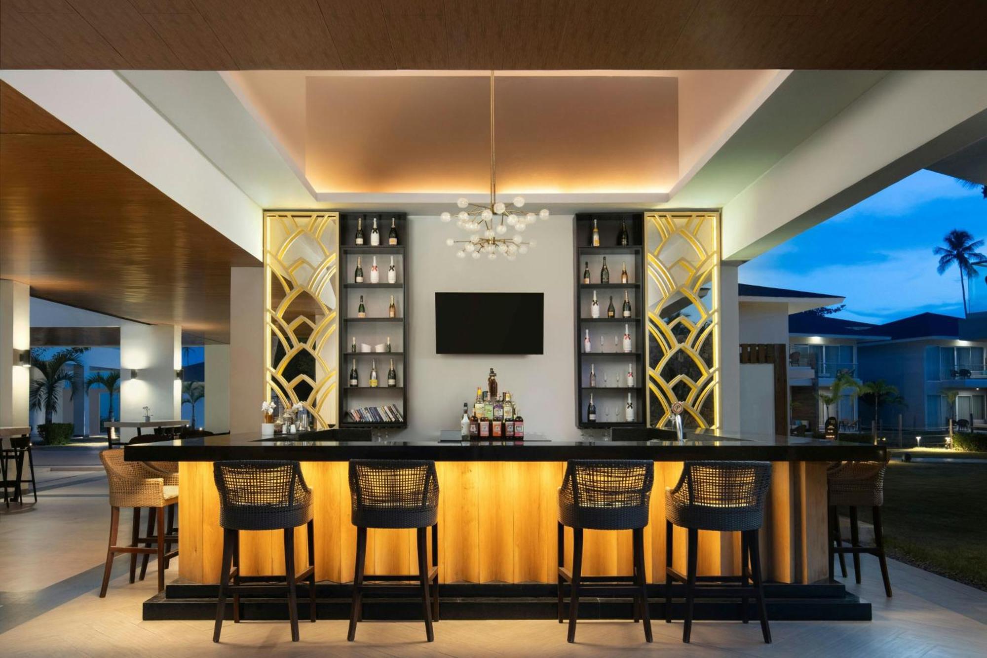 Marriott Miches Beach, An All-Inclusive Resort (Adults Only) ปุนตากานา ภายนอก รูปภาพ